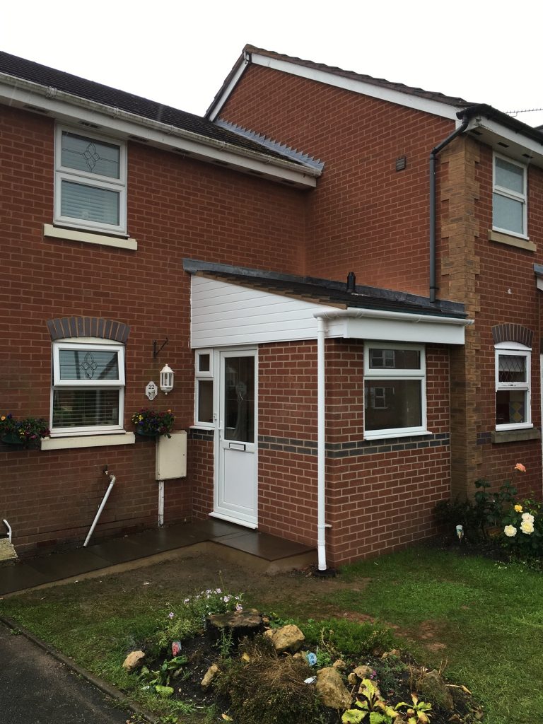 Porch and toilet extension in Nuneaton Builder & Brickwork Specialist